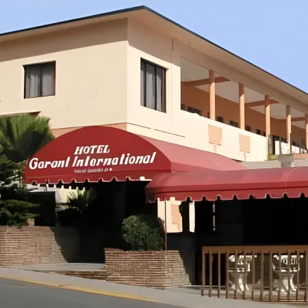 Hotel Garant & Suites