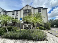 Red Roof PLUS+ Fort Myers Hotels near Dylan's Candy Bar