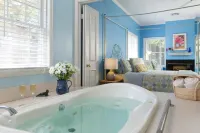 Montford Inn & Cottages