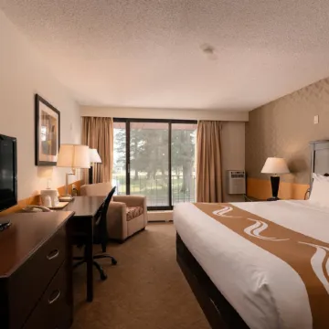 Prestige Riverside Lodge