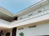 Asyoka Residence By Key Room Hotels in Depok