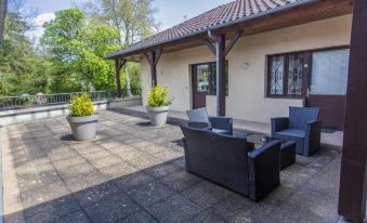 Le Victor Hugo - Hôtel et Restaurant - Logis Hôtels