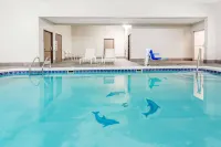 Travelodge by Wyndham Longmont - Pools