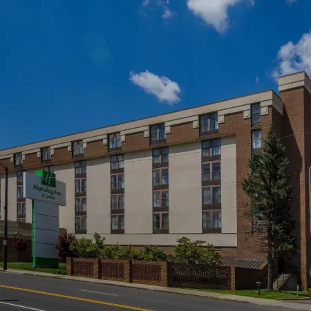 Quality Inn & Suites Downtown Mansfield