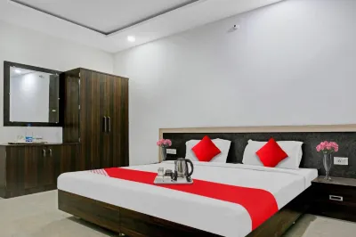 Hotel Paradise By GRB Hôtels à : Nakchhdpur