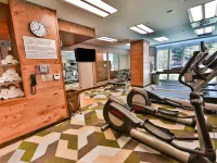 Fairfield Inn & Suites Savannah Midtown Hotels near Hunter Golf Course