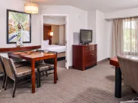 Residence Inn Florence フローレンスのホテル