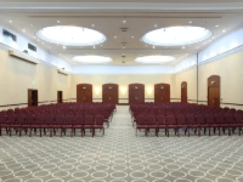 アダナ ヒルトン ホテル アダナのホテル