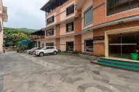 Mount Kailash Resort
