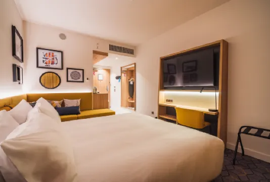 แฮมป์ตัน บาย ฮิลตัน ลอดซ์ ซิตี้ เซ็นเตอร์