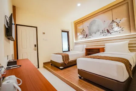 Patria My Home Отели в г. Kepanjenkidul