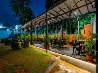 Hotel Pratham - parcheggio