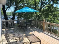 Dog Friendly and Beautiful Main Channel View at the 34.5MM in a "NO WAKE" cove..
