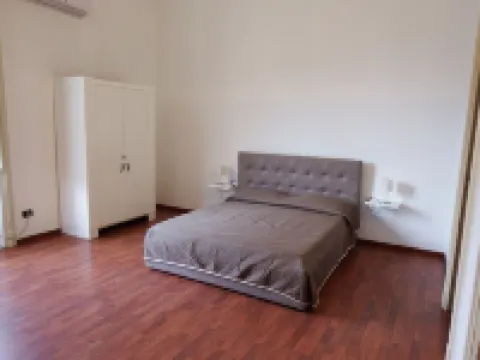 Central house - elegant apartment in an ancient building in the historic center