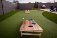 ☆ Heated Pool & Spa! Putting Green! Pool Table! Ping Pong! The Sweet Life ☆