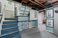 Historic Old West End Entire Home - 4 Bedrooms next to Arboretum