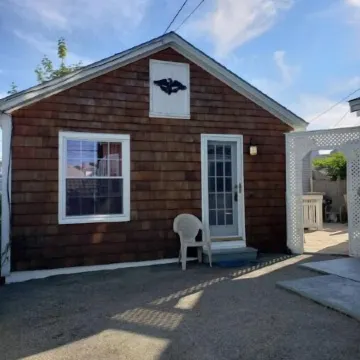 Cottage 200ft From Beach and Boardwalk !