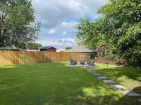 The Retreat on 2nd St