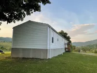Pet friendly, hdtv°Fireplace°Netflix°Backyard