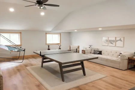 Designer Oceanfront, Views of Acadia National Park, Near Bar Harbor