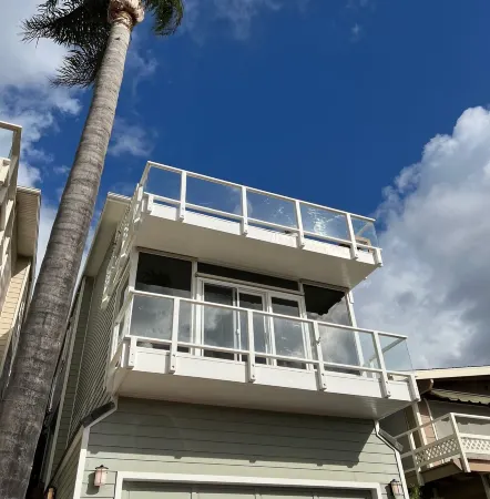 "Cape Cod Beach-House"  Panoramic Ocean View w/Hot Tub-5 min to Beach Отели в г. Лагуна-Бич