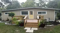 Charming modern cottage, in Crawfordville with extra parking for your boat.