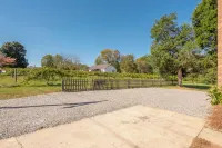 "Vineyard Villa" - Incredible Location & Amenities, Spiderman Themed Kids Room Hotel a Iredell County