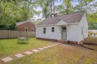 Ideally Located Modern Sanctuary - Brand New! Hotels near Steel String Brewery Carrboro