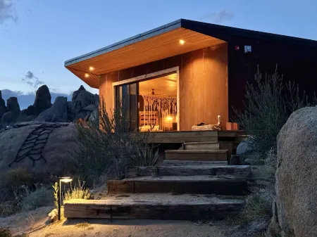 West Wind, cabin with breathtaking vieuws