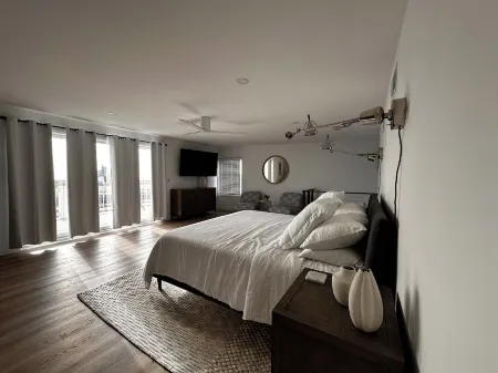 Waterfront home in the town of Old Saybrook, CT, walk to beach in a minute.