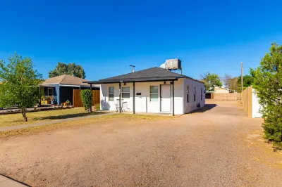 Fully Renovated Historic Home In Downtown Mesa