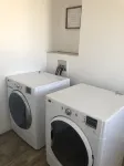 Convenient 1 bedroom near downtown, utep, and local hospitals.