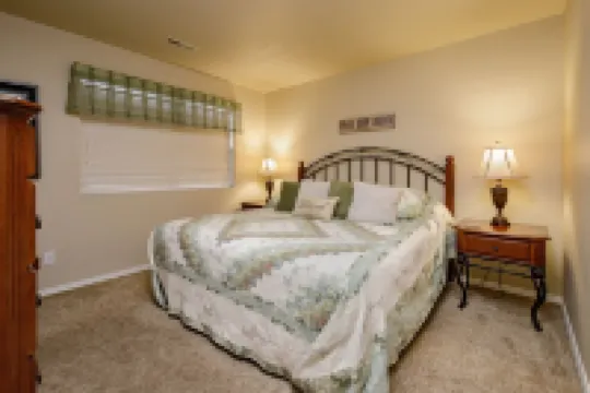 Tranquility with perfect location. Walk in unit NO STAIRS Golf course view