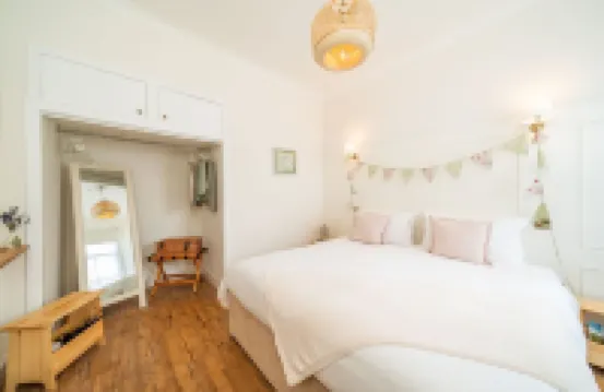 Dreamy One Bedroom Apartment with Garden near Dunkeld