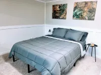 Spacious & Private Unit - Mins away from WVU, Stadium, Hospitals, Free parking