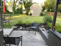 Private Home, Quiet Neighborhood, Pet Friendly.