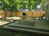 Sandy Paws - A Dog-Friendly Haven with Boat Parking on Oak Island, NC