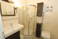 Best location in Sellin, only 100 meters to the beach, beautiful south-facing balcony