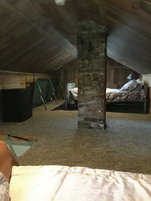 Cozy lake house on Sabattus Pond 2 bed 1 Bath