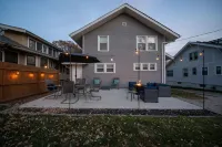 Ingersoll Immersion - 4BR city gem with game table; near all the excitement!