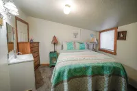 Idyllic apartment near the Tetons and Yellowstone