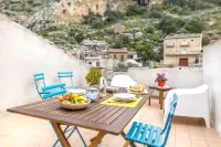 Rooftop house in the center, 2/4 guests, free illimited WIFI, free parking - Balcony