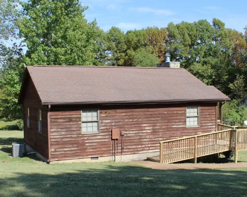 Stones Throw from Giant City Park, Wineries, Hiking, Biking, Hunting and more. Hotels in Makanda