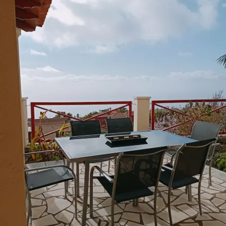 Villa with spectacular sea views, heated saltwater pool, dreamlike garden