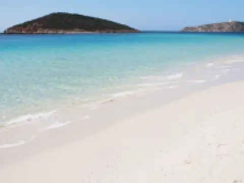 Beach house with private entrance on the beach. Hotel a Perd'e Sali