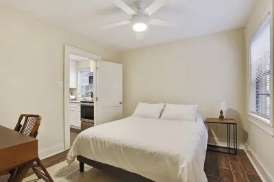 Cute 1bed steps from French Q, Bourbon St & Jazz venues Hotels in Faubourg Marigny