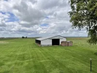 Starved rock area lovey home