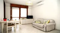 Cozy apartment in a central location with a beautiful lagoon view
