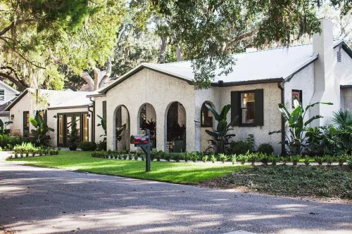 Perfect SSI Village location, Beautifully designed, WALK to dinner/shopping/park