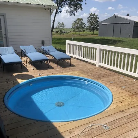 SunShiner Farm - Shiner, TX